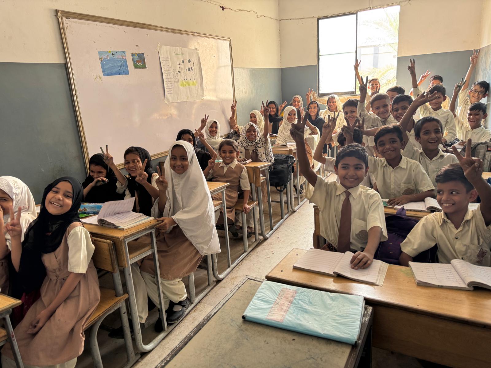 Students receiving education support through ERF